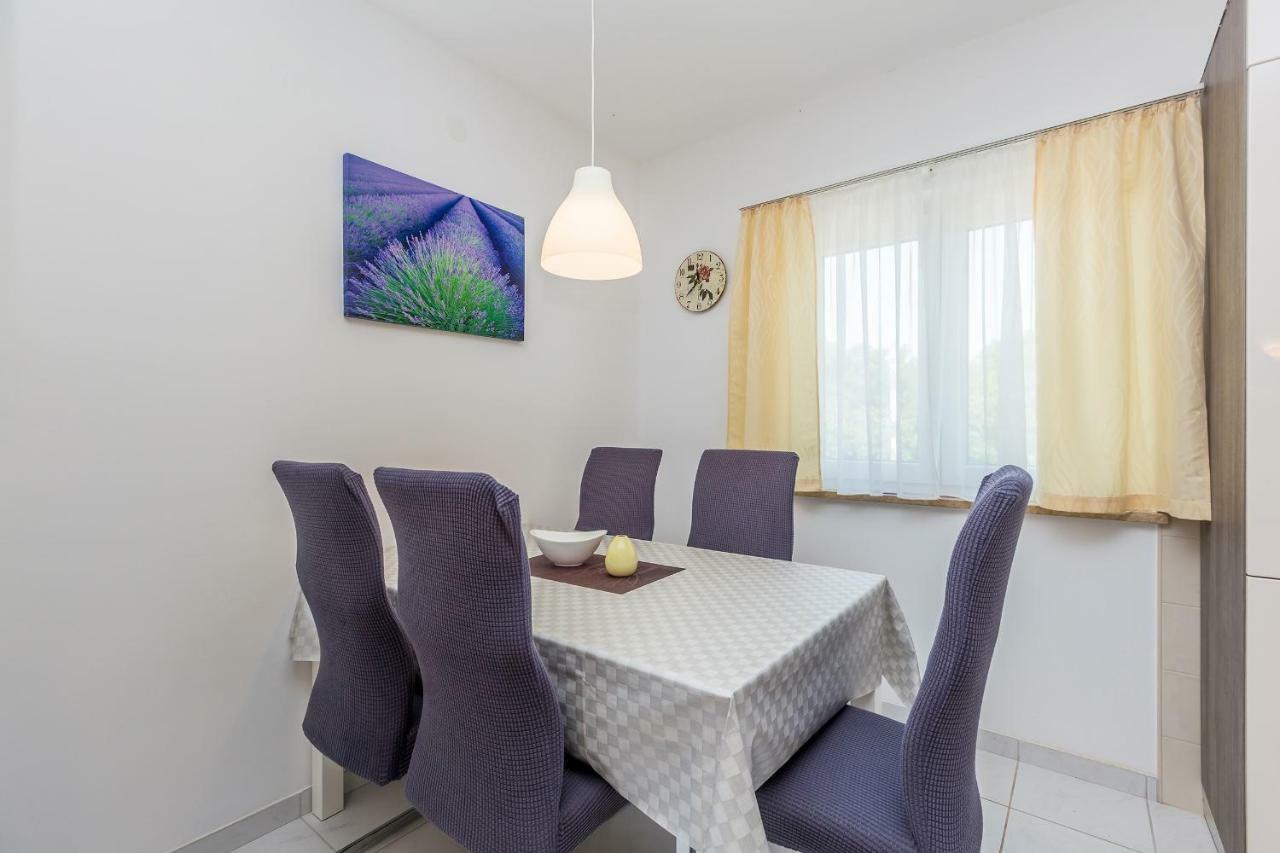 Apartments Marica Skrbčići 외부 사진